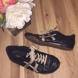 Diesel women’s tennis shoes size 7.5